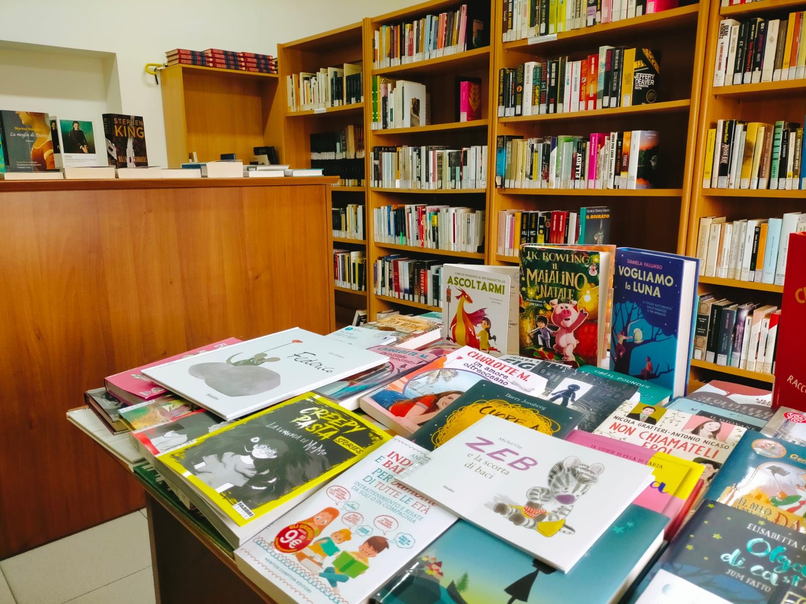 BIBLIOTECA